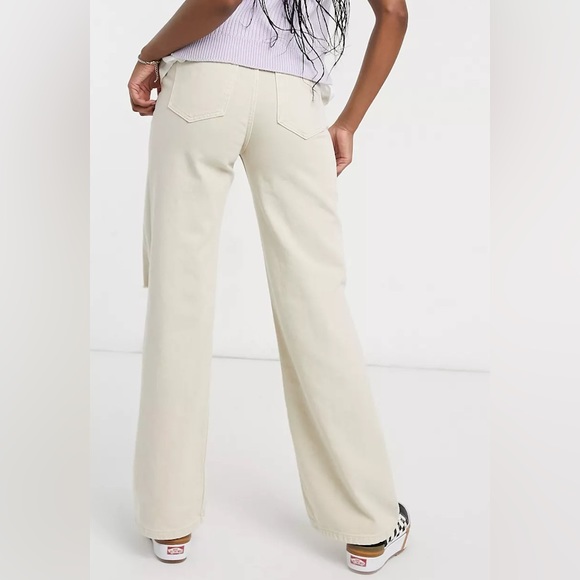 ASOS Bershka Cotton Wide Leg 90s Jean with Knee Rips - Picture 2 of 10